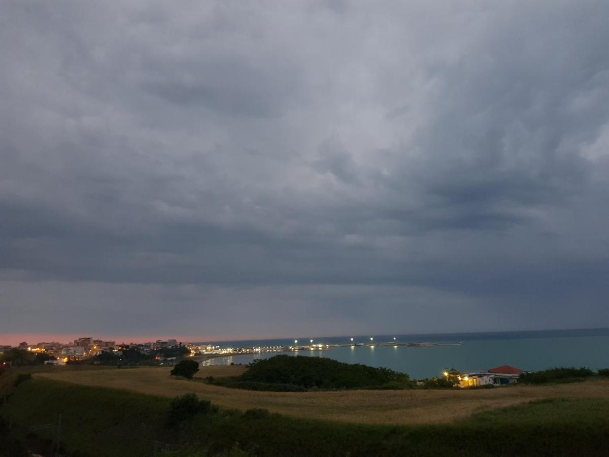 Alby Suite Termoli Eksteriør bilde