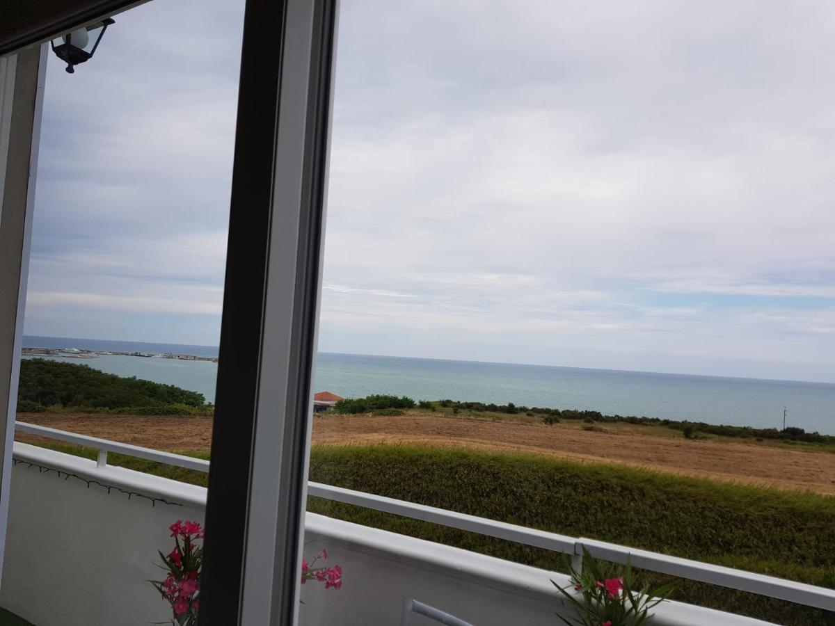 Alby Suite Termoli Eksteriør bilde