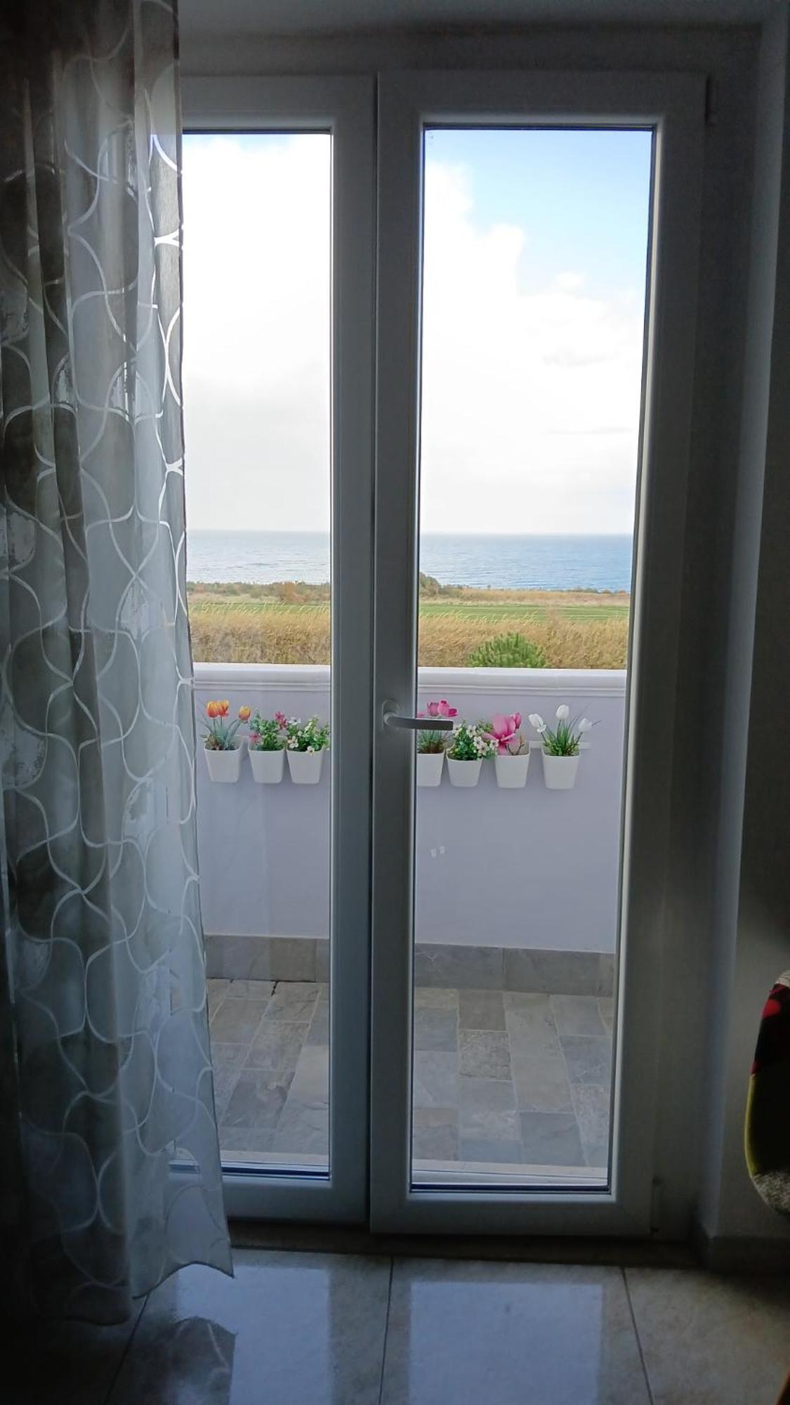 Alby Suite Termoli Eksteriør bilde